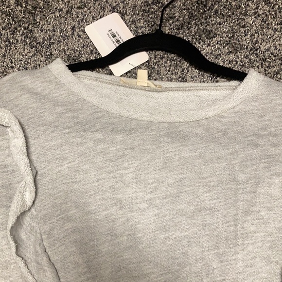 Light sweater - Picture 3 of 3